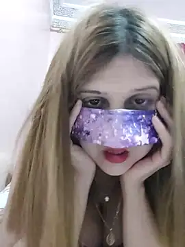 LoNa-daloua online show from March 2026 09:27:02 PM