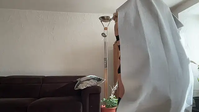 missdaisydiamond777 online show from February 2026 10:03:02 AM