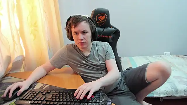 iliaskrislove online show from February 2026 07:08:01 AM