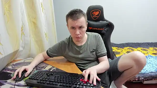 iliaskrislove online show from October 2025 09:47:01 PM