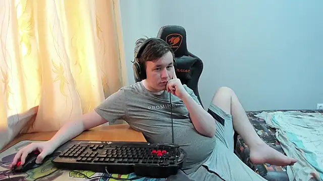 iliaskrislove online show from June 2026 02:55:01 AM