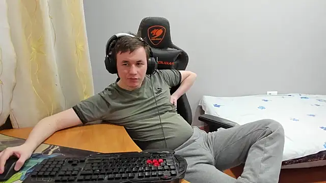 iliaskrislove online show from January 2026 05:27:02 PM