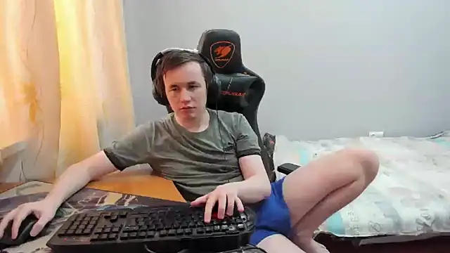 iliaskrislove online show from February 2026 06:22:01 AM