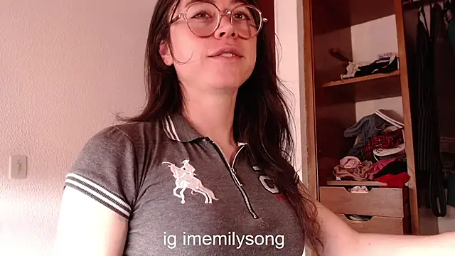 emily pearl  online show from November 2025 05:01:02 PM