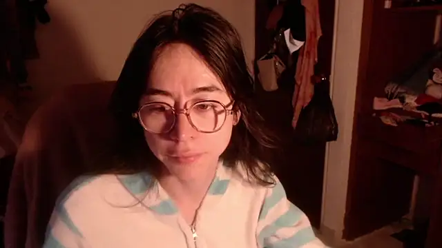 emily pearl  online show from November 2025 10:41:01 AM