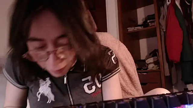 emily pearl  online show from December 2025 10:09:01 PM