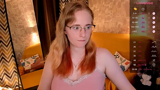 Snapshot of Aemilia_ chatting on June 2026 02:11:02 AM Aemilia online show from June 2026 02:11:02 AM