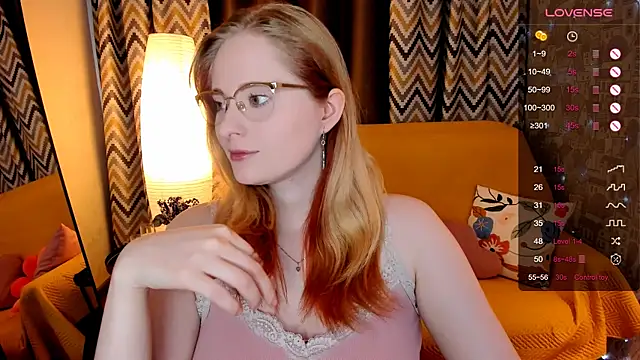 Aemilia  online show from April 2026 08:32:01 AM