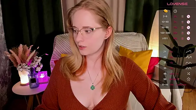 Snapshot of Aemilia_ chatting on May 2026 08:02:01 AM Aemilia online show from May 2026 08:02:01 AM