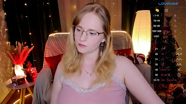 Aemilia  online show from December 2025 08:18:01 AM