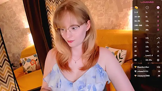 Snapshot of Aemilia_ chatting on July 2026 08:32:02 AM Aemilia online show from July 2026 08:32:02 AM