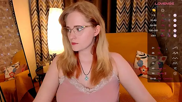 Snapshot of Aemilia_ chatting on May 2026 08:40:01 AM Aemilia online show from May 2026 08:40:01 AM