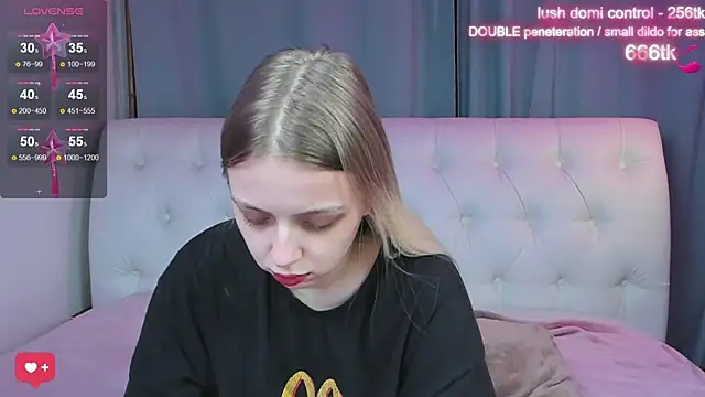 Alice Halle online show from October 2025 08:16:01 AM