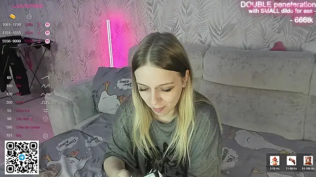 Snapshot of Alice_Halle chatting on February 2026 09:28:01 PM Alice Halle online show from February 2026 09:28:01 PM