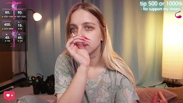 Alice Halle online show from September 2025 08:14:02 AM
