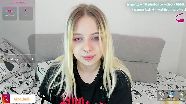 Alice Halle online show from March 2025 07:09:02 PM