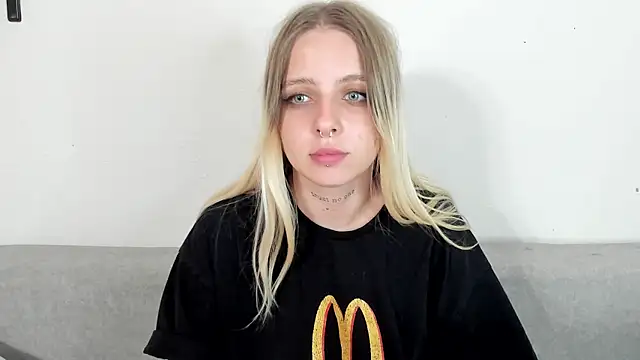 Alice Halle online show from September 2025 06:50:01 PM