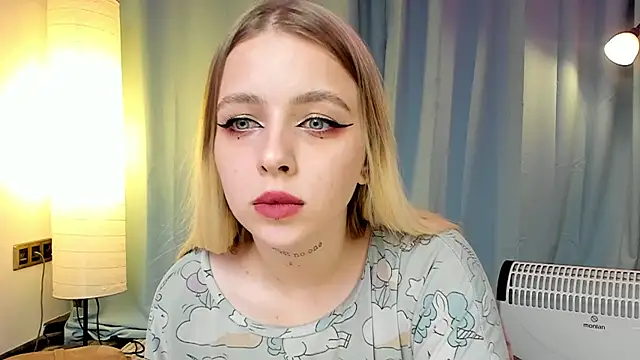 Alice Halle online show from September 2025 05:13:01 AM