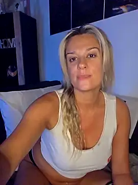 SpicyVicky online show from September 2025 05:35:01 AM