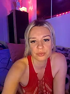 Snapshot of SpicyVicky chatting on February 2026 05:43:01 AM SpicyVicky online show from February 2026 05:43:01 AM