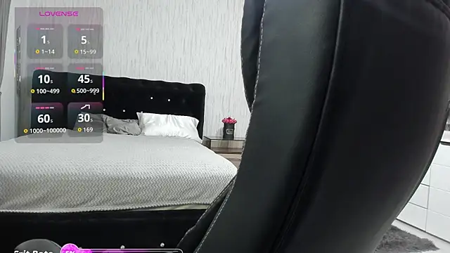 KattyeFox online show from September 2025 09:11:02 PM
