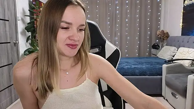 Strip-Lady online show from February 2026 12:38:02 PM