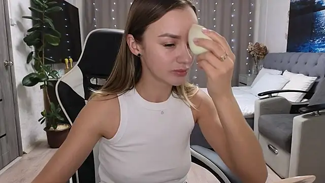 Strip-Lady online show from February 2026 01:41:02 PM