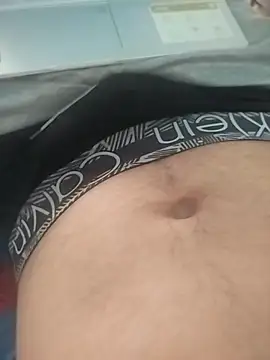 Snapshot of YormanBigDick chatting on November 2025 09:36:02 PM YormanBigDick online show from November 2025 09:36:02 PM