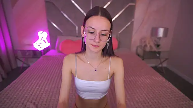 CozyMell online show from March 2025 10:17:01 AM