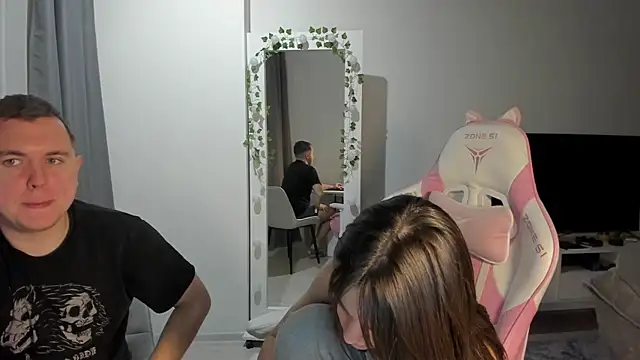 MashkaRay online show from November 2025 05:06:02 PM