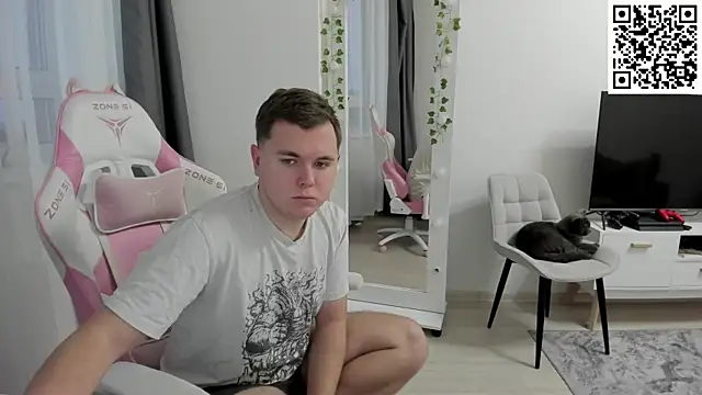 MashkaRay online show from December 2025 12:40:02 PM