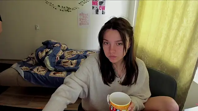 MashkaRay online show from April 2026 12:23:01 PM