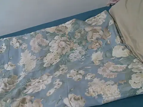 luckieey online show from November 2025 06:24:01 AM