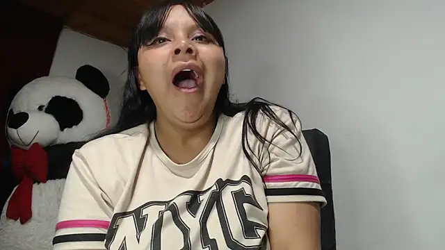SWEETT CORY online show from March 2025 02:40:01 AM