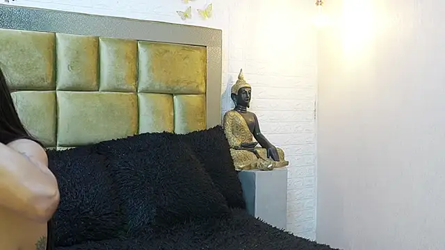 ximenawilliamss online show from December 2025 10:26:01 AM