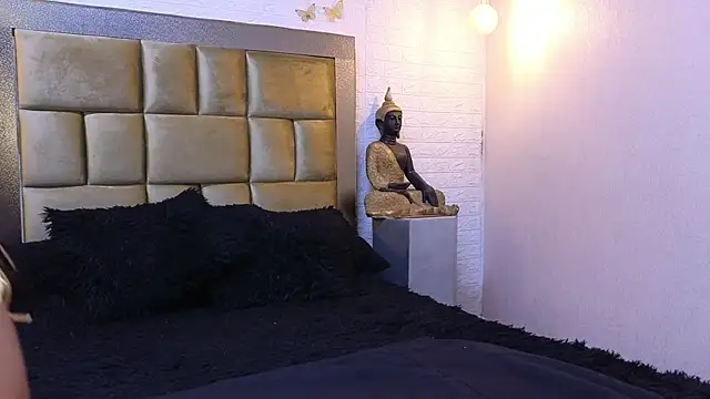 ximenawilliamss online show from September 2025 08:16:02 PM