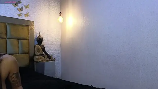 ximenawilliamss online show from October 2025 03:30:02 AM