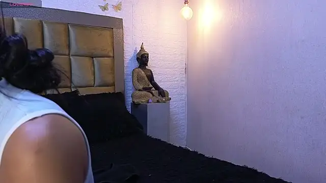 ximenawilliamss online show from October 2025 09:47:01 PM