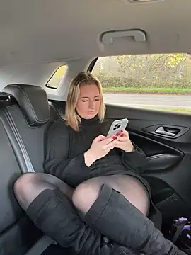 Rebeccaxxx online show from November 2025 10:41:02 AM