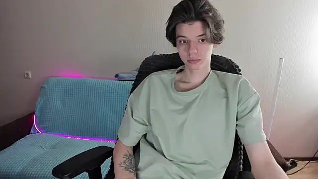 Liam sexy1 online show from February 2025 08:58:02 AM
