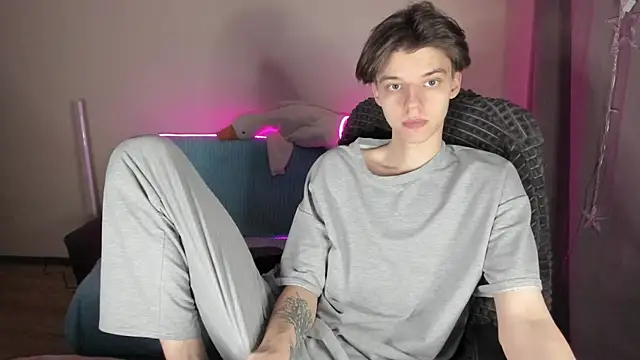 Liam sexy1 online show from March 2025 07:24:02 PM