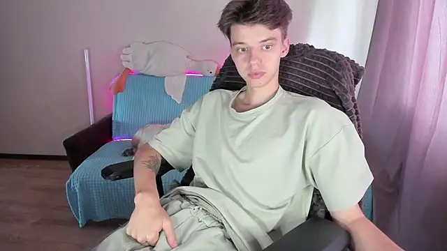 Liam sexy1 online show from September 2025 08:32:01 AM