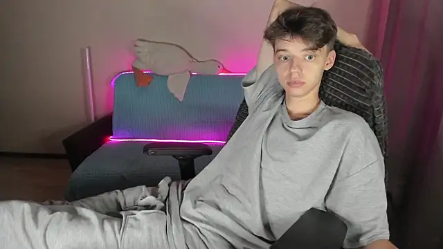 Liam sexy1 online show from September 2025 04:24:01 PM
