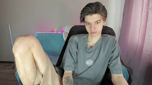 Liam sexy1 online show from March 2025 08:17:02 AM