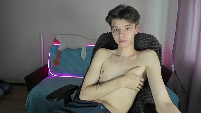 Liam sexy1 online show from October 2025 08:26:02 AM