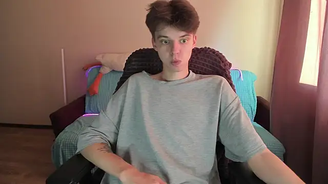 Liam sexy1 online show from September 2025 02:44:02 PM
