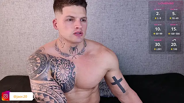 Jaor owens20 online show from December 2025 11:08:01 PM