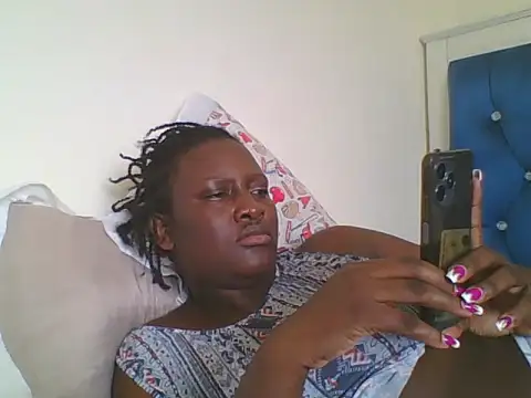 Heavy ass online show from November 2025 01:03:02 PM