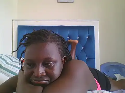 Heavy ass online show from November 2025 11:57:01 AM