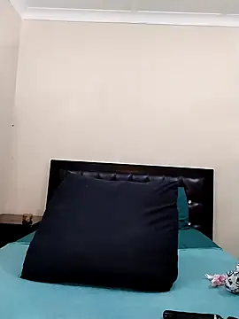 Sugartonguexx online show from November 2025 06:01:02 PM